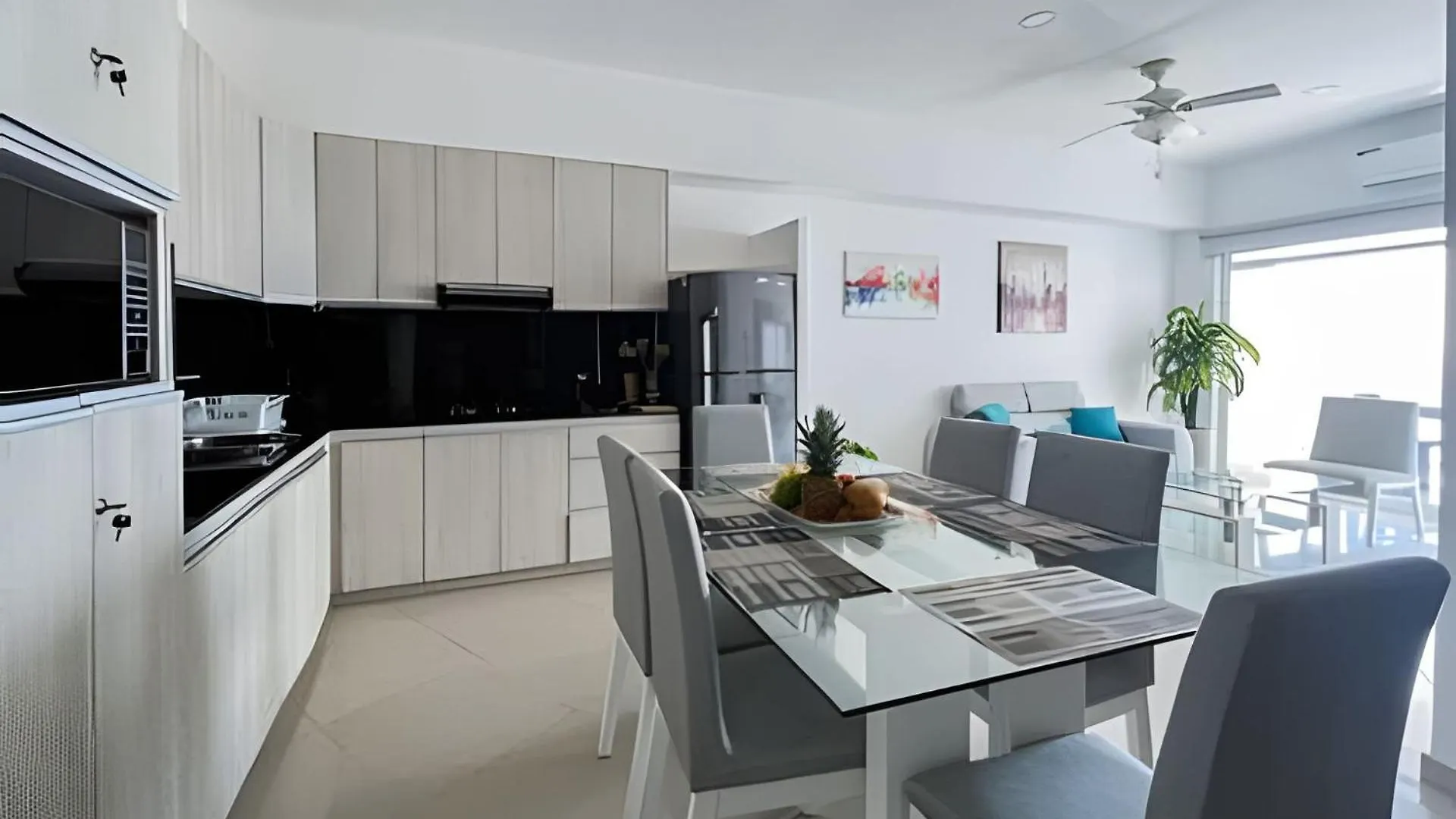 Apartamento 2 Dormitorios Laguito. Vista Mar Cartagena 0*,  Colombia