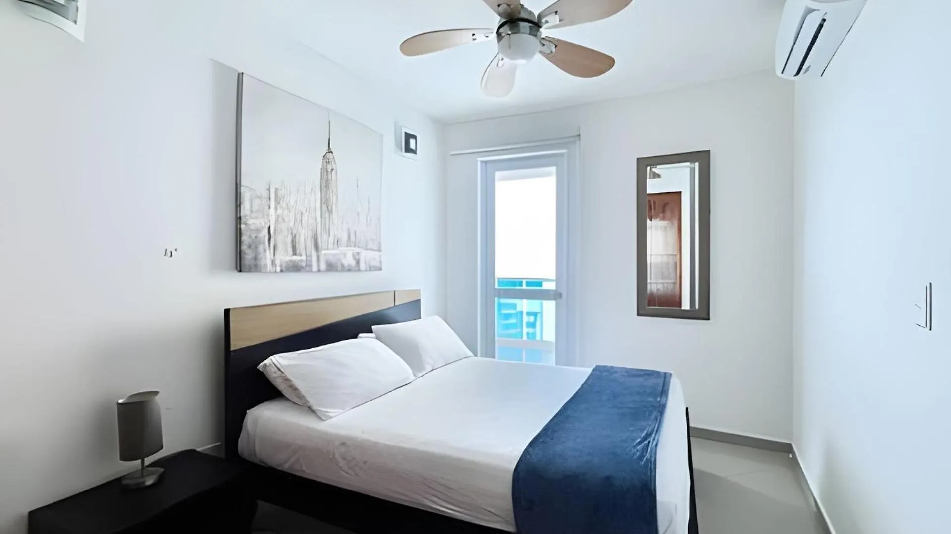 Apartamento 2 Dormitorios Laguito. Vista Mar Cartagena Colombia